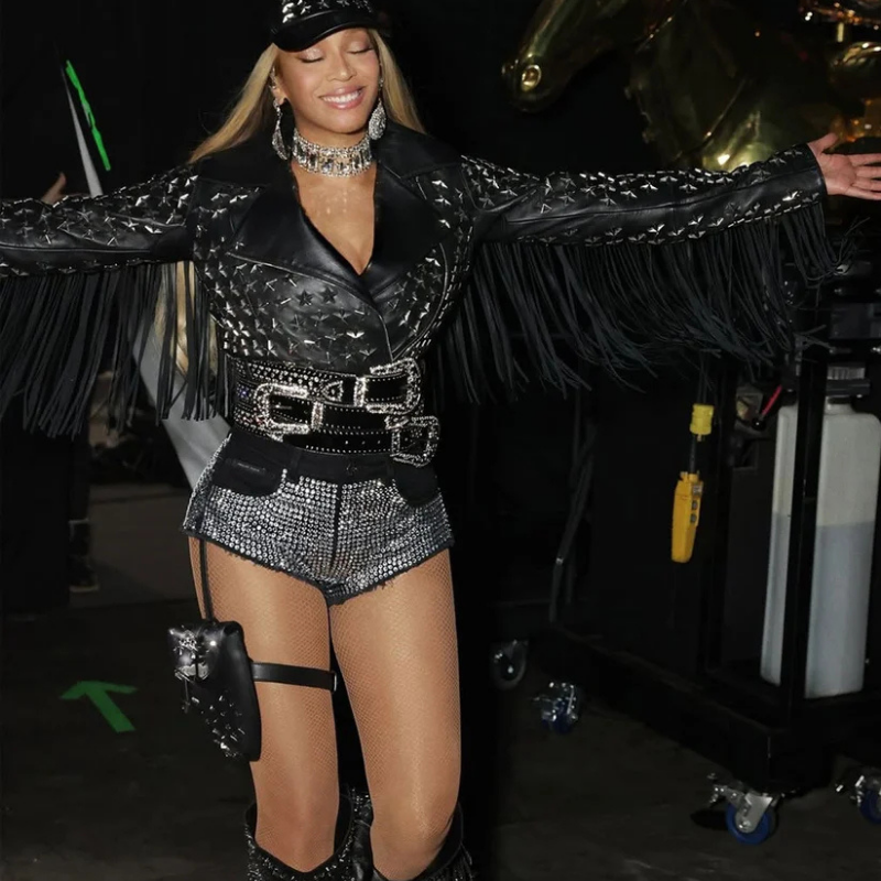 Cowboy-Carter-Tour-Beyonce-Star-Leather-Jacket-02 Cowboy Carter Tour Beyoncé Star Leather Jacket - Image 1