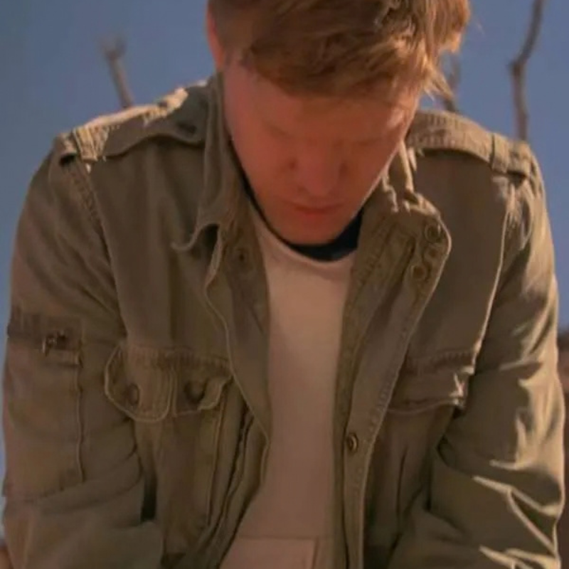 Breaking-Bad-Season-5-Jesse-Plemons-Green-Jacket Jesse Plemons Breaking Bad S05 Green Jacket - Image 1