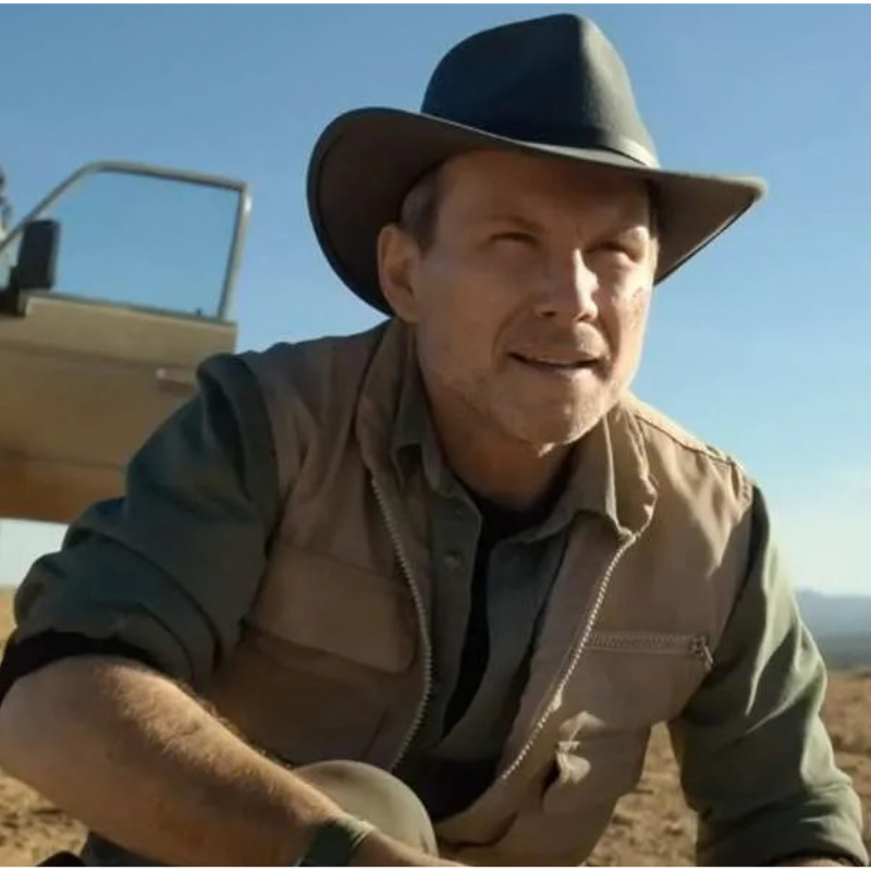 Christian-Slater-Chupa-2023-Cotton-Vest Christian Slater Chupa 2023 Cotton Vest - Image 1