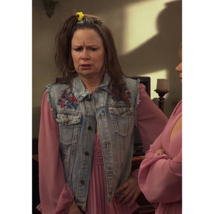 It’s Always Sunny in Philadelphia S18 Mary Lynn Rajskub Floral Denim Vest