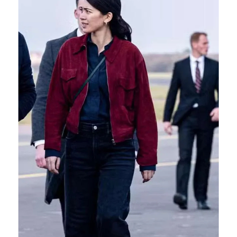 Jessica-Henwick-Silo-2026-Red-Suede-Jacket Silo S03 Jessica Henwick Red Suede Jacket - Image 1
