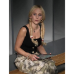 Ted Lasso S04 Juno Temple Black Button Down Top