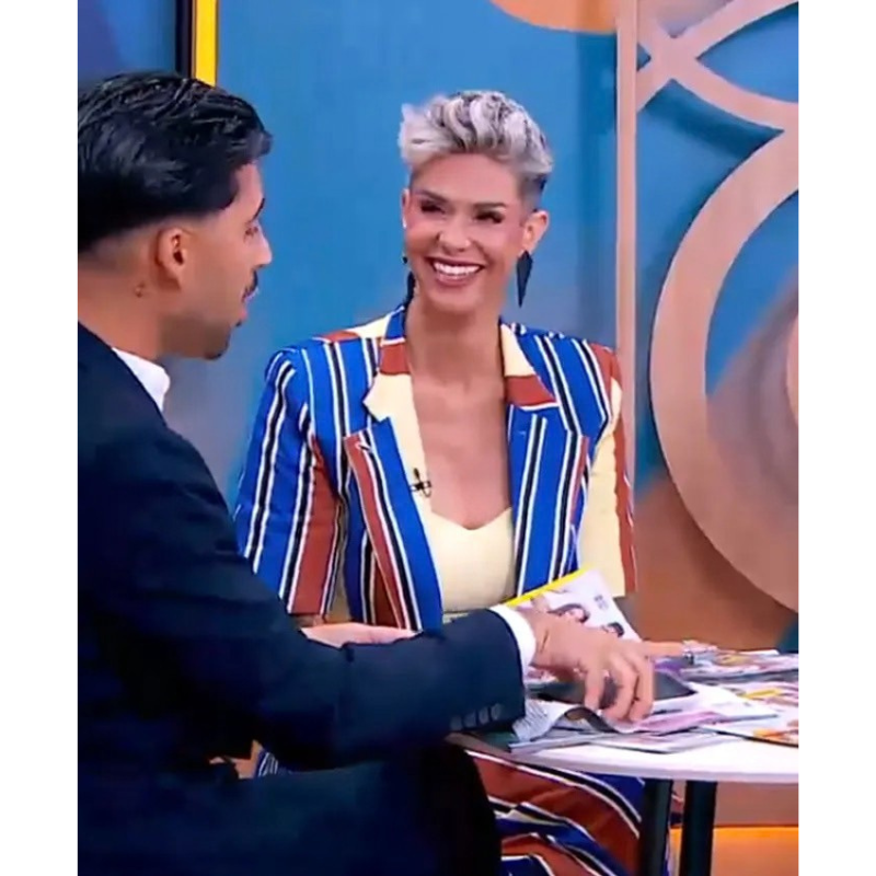 Ana-Barbosa-Ola-Bom-Dia-2026-Multicolor-Striped-Blazer-Right Olá Bom Dia Ana Barbosa Striped Blazer - Image 1