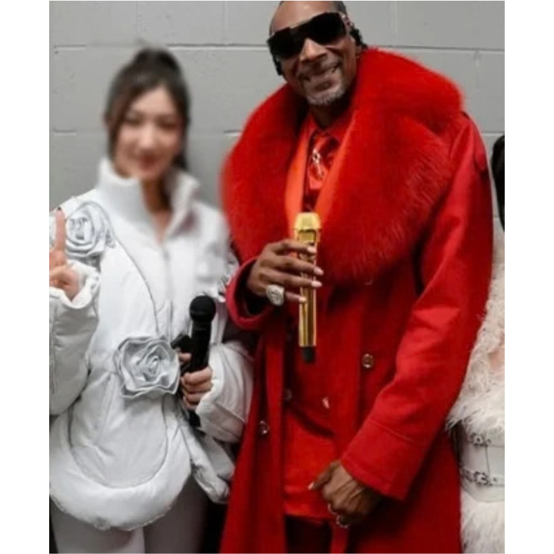 Snoop-Dogg-Christmas-Halftime-Show-2025-Red-Coat-350x425 Snoop Dogg Halftime Show Christmas 2025 Red Coat - Image 1