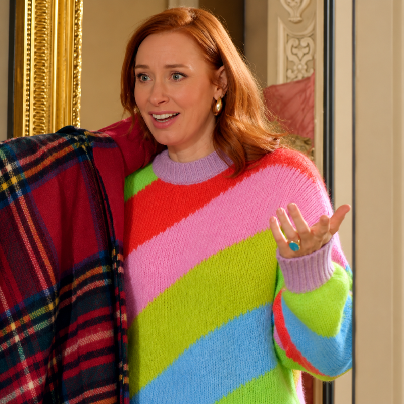 hannah-fry-multicolor-intarsia-knit-striped-sweater 05 Hannah Fry Multicolor intarsia knit striped sweater - Image 1